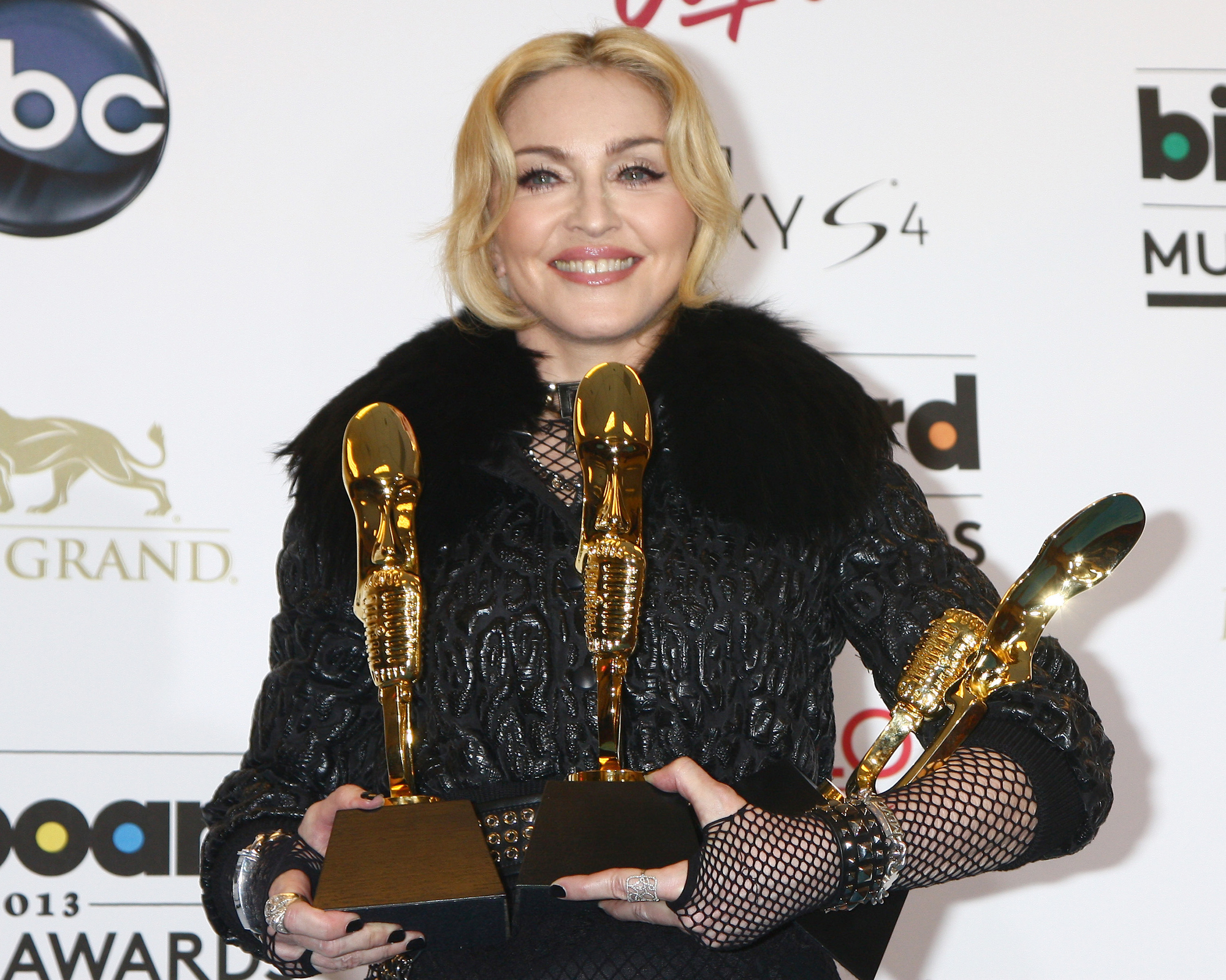 LOS ANGELES - MAY 19: Madonna in the press room at the Billboard Music Awards 2013 at the MGM Grand Garden Arena on May 19, 2013 in Las Vegas, NV — Photo by Jean_Nelson